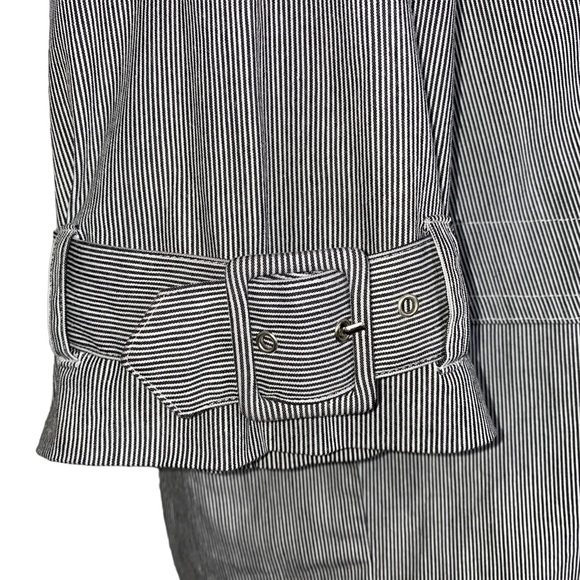 Black and White Striped Short Sleeve Swing Jacket Med - Picture 6 of 10